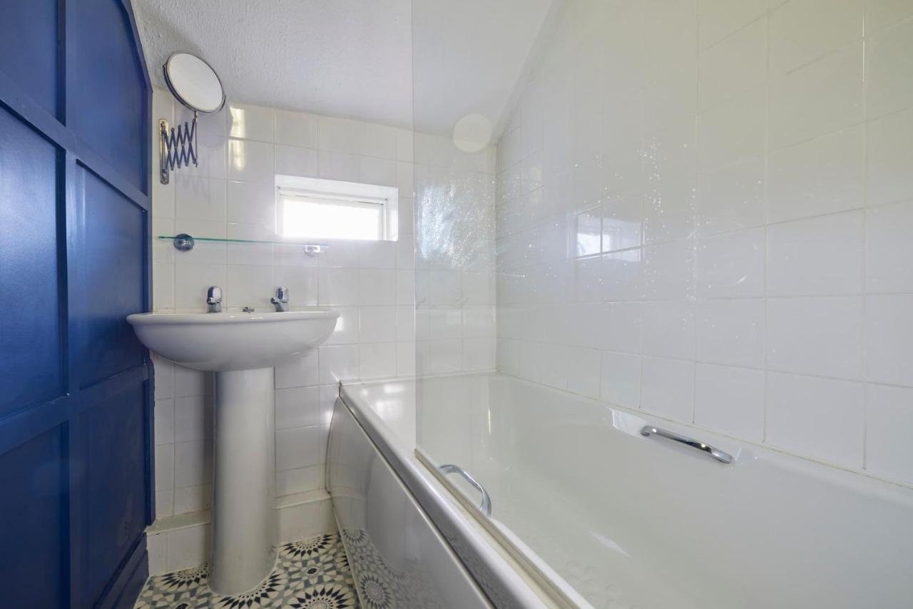 Host & - Honey Holiday home